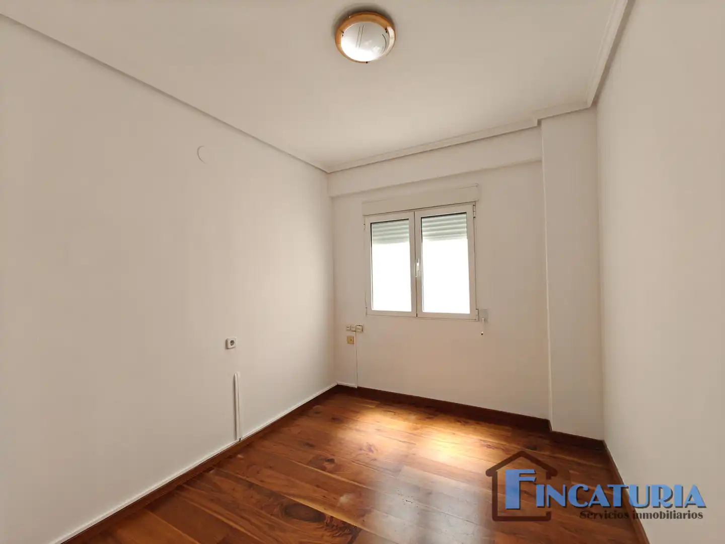 Piso en venta en Valencia con Aire acondicionado, Parquet y Balcón