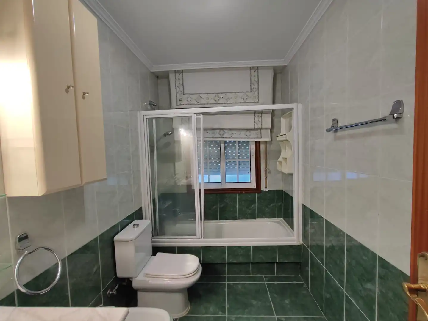 Baño de Casa o chalet en venta en Vigo  con Calefacción, Jardín privado y Terraza