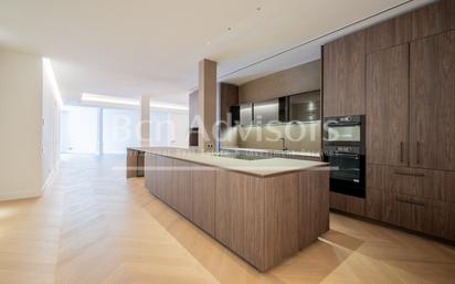 Kitchen of Flat for sale in  Barcelona Capital  with Air Conditioner, Heating and Parquet flooring