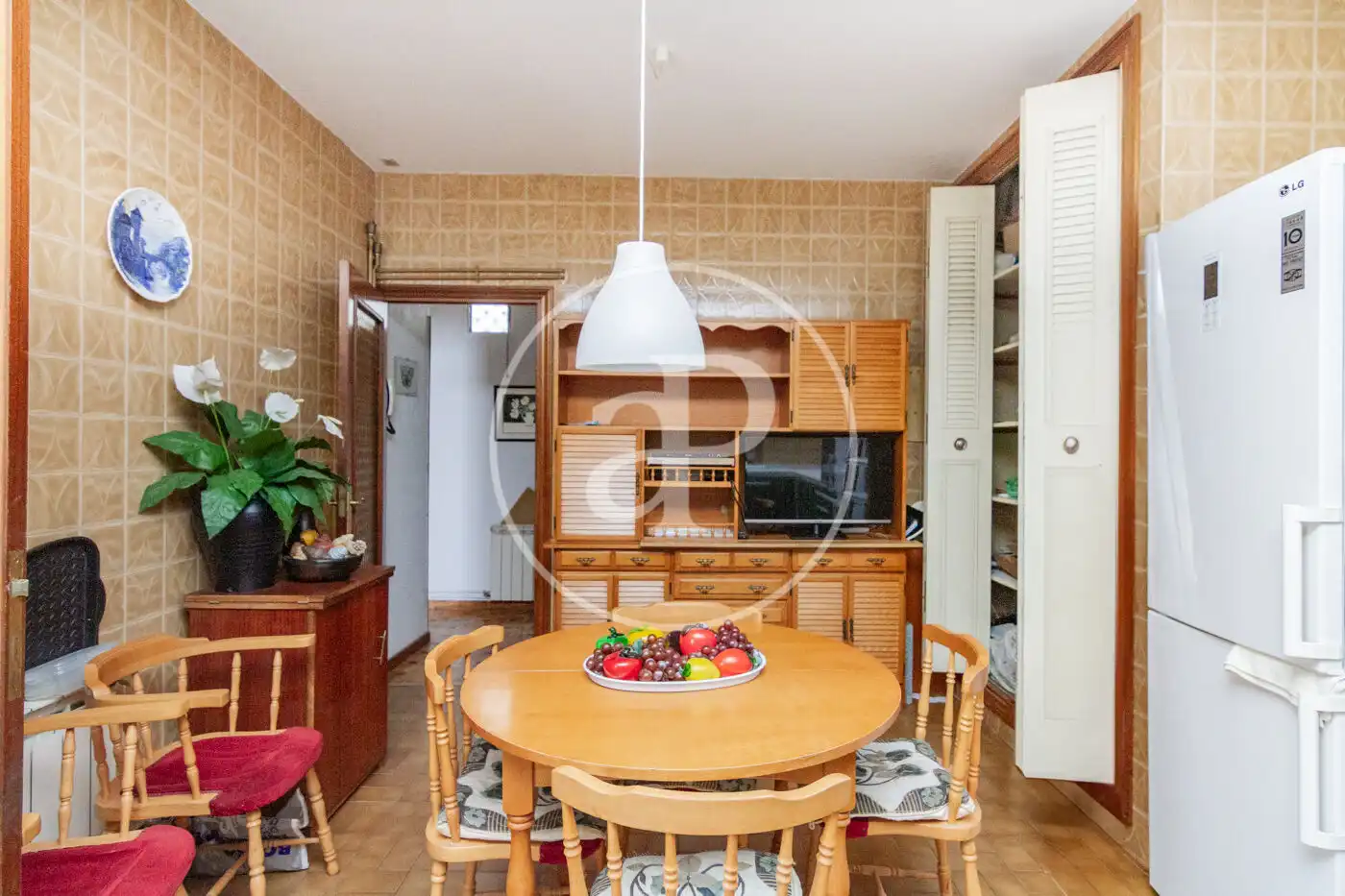 Kitchen of Flat for sale in Madrid  with Heating, Storage room and Balcony