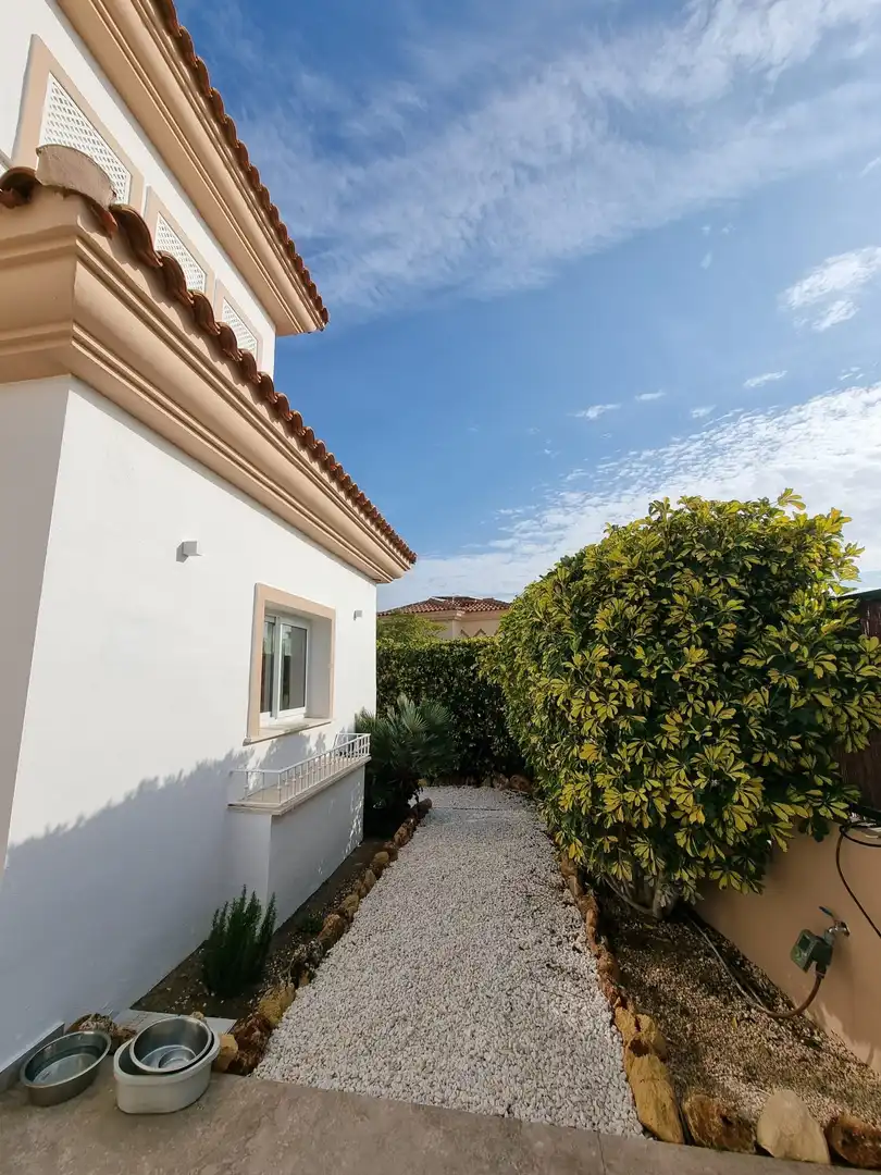 Xalet amb terrassa en venda a Riviera del Sol, imagen 25