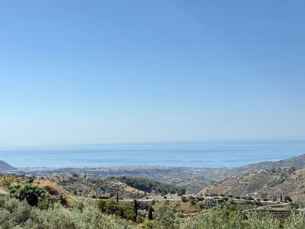 Vista exterior de Casa o xalet en venda en Frigiliana amb Aire condicionat, Calefacció i Jardí privat