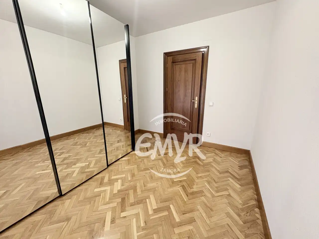 Schlafzimmer von Wohnung zum Verkauf in Zamora Capital  mit Heizung, Parkett und Abstellraum