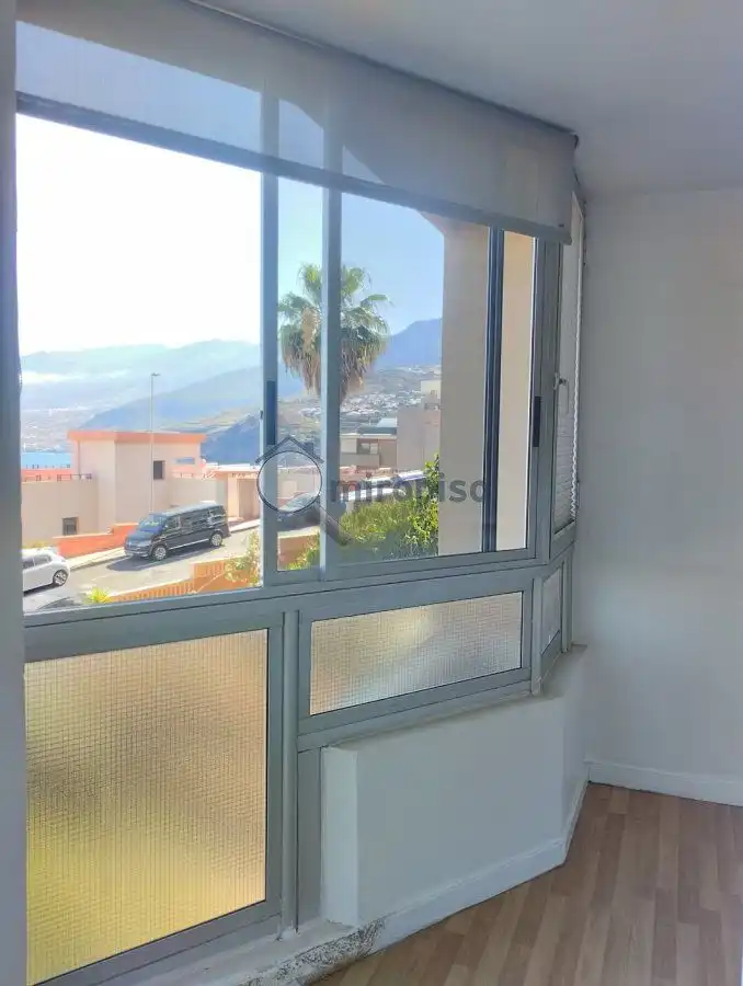 Vista exterior de Pis en venda en El Rosario amb Terrassa