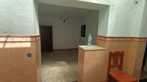 Foto 2 de Casa adosada en venta en La Banda - Campo de Fútbol, Chiclana de la Frontera