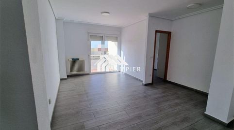 Foto 4 de Piso en venta en Calle Hellín, Hospital, Albacete Capital