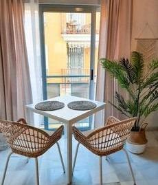 Foto 2 de Estudi en venda a La Trinidad, Málaga Capital