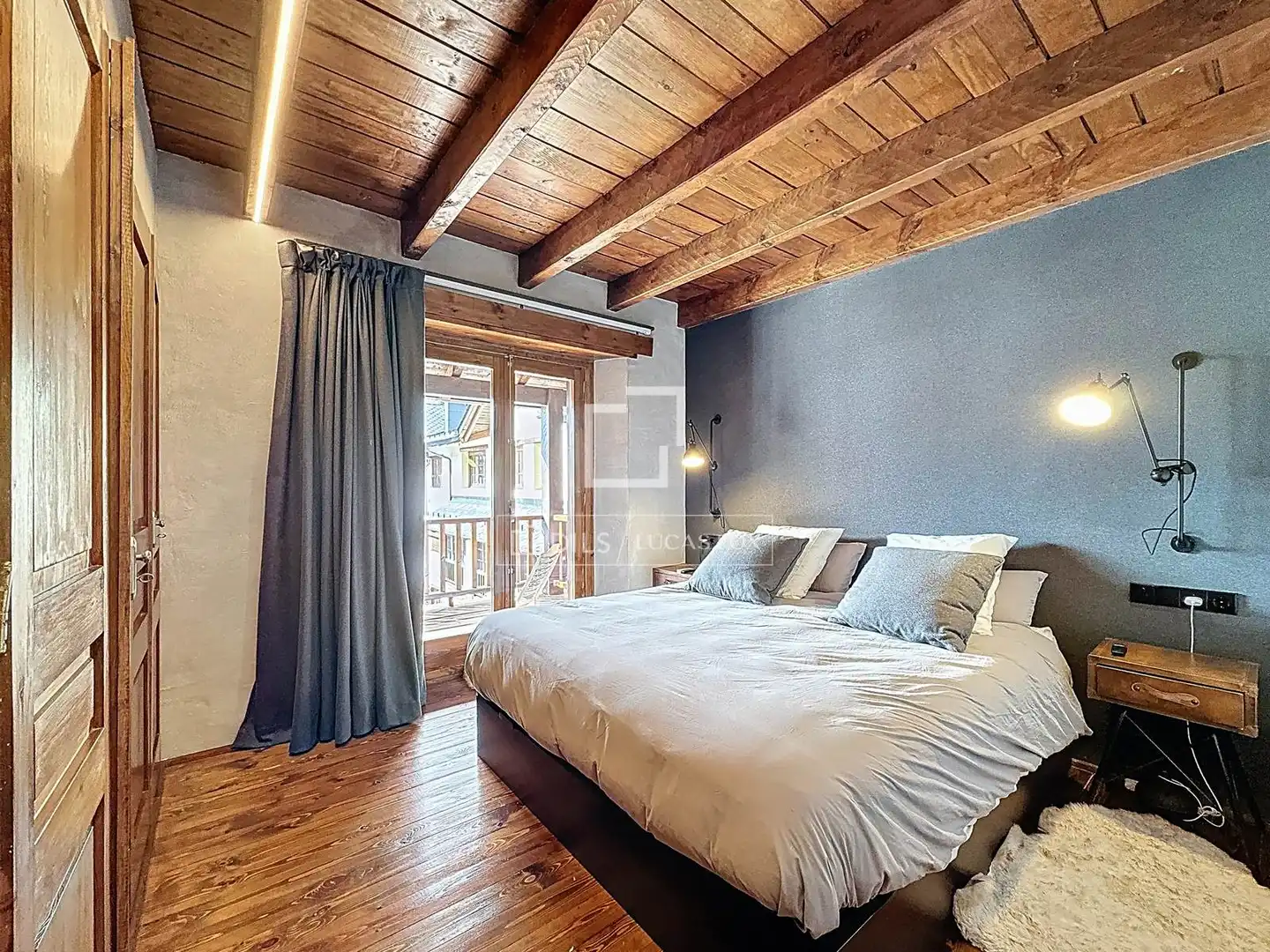 Bedroom of Flat for rent in Madrid  with Heating, Parquet flooring and Terrace