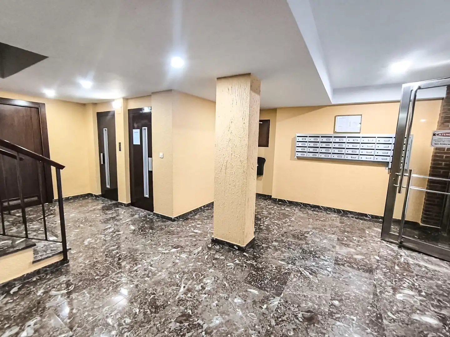 Flat for sale in Zaragoza  with Air Conditioner, Heating and Terrace