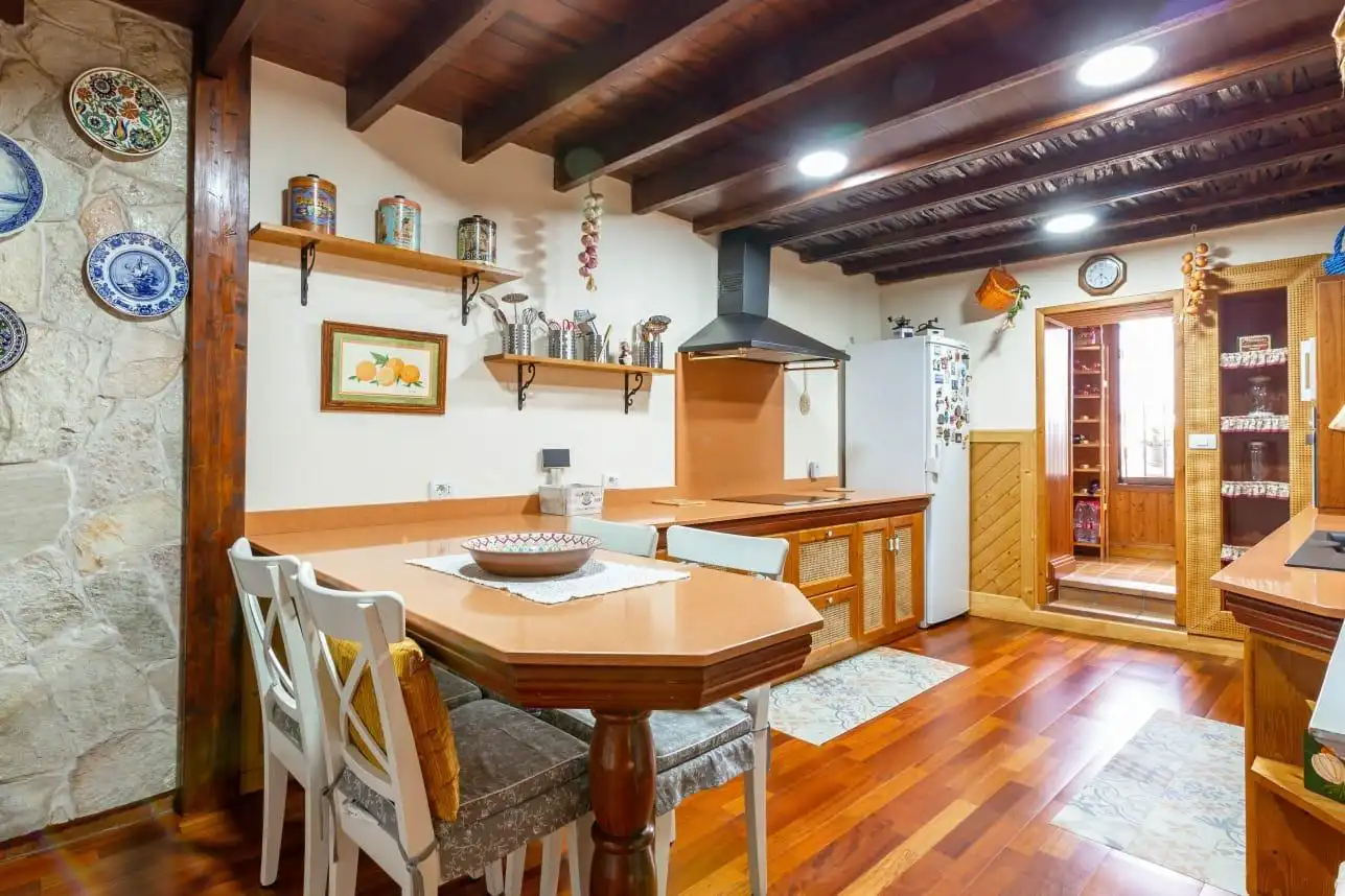 Casa adosada en venta en Calle la Mina, Teror pueblo