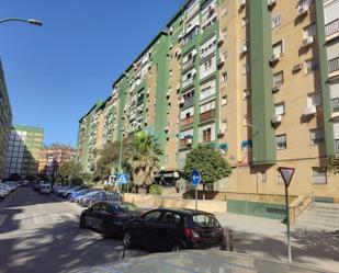 Vista exterior de Pis en venda en  Sevilla Capital