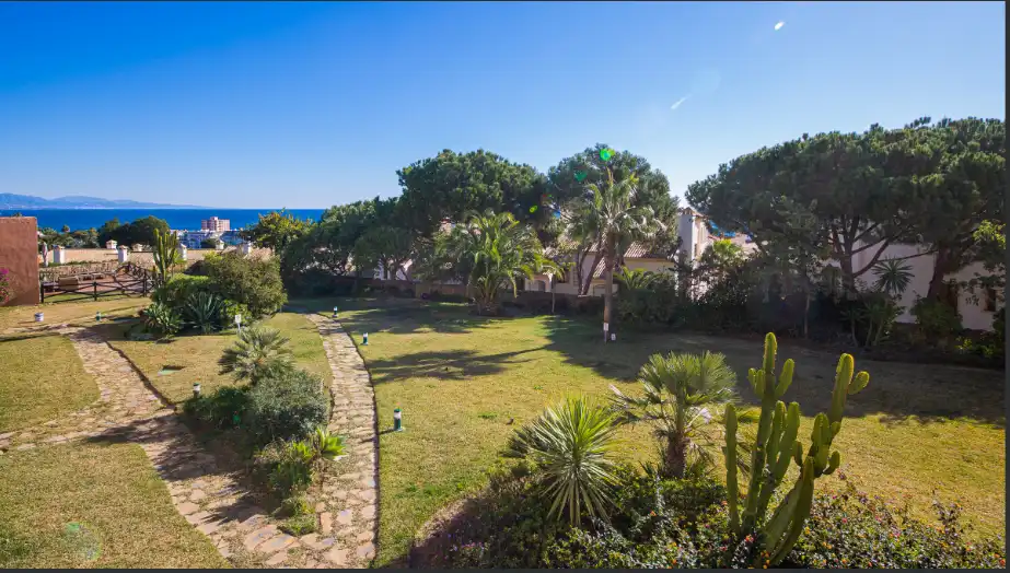 Jardí de Apartament en venda en Manilva amb Aire condicionat, Calefacció i Terrassa