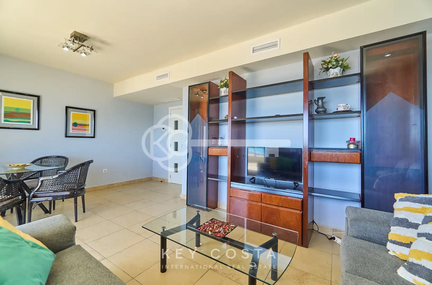 Sala d'estar de Àtic de lloguer en Alicante / Alacant amb Aire condicionat, Piscina i Moblat