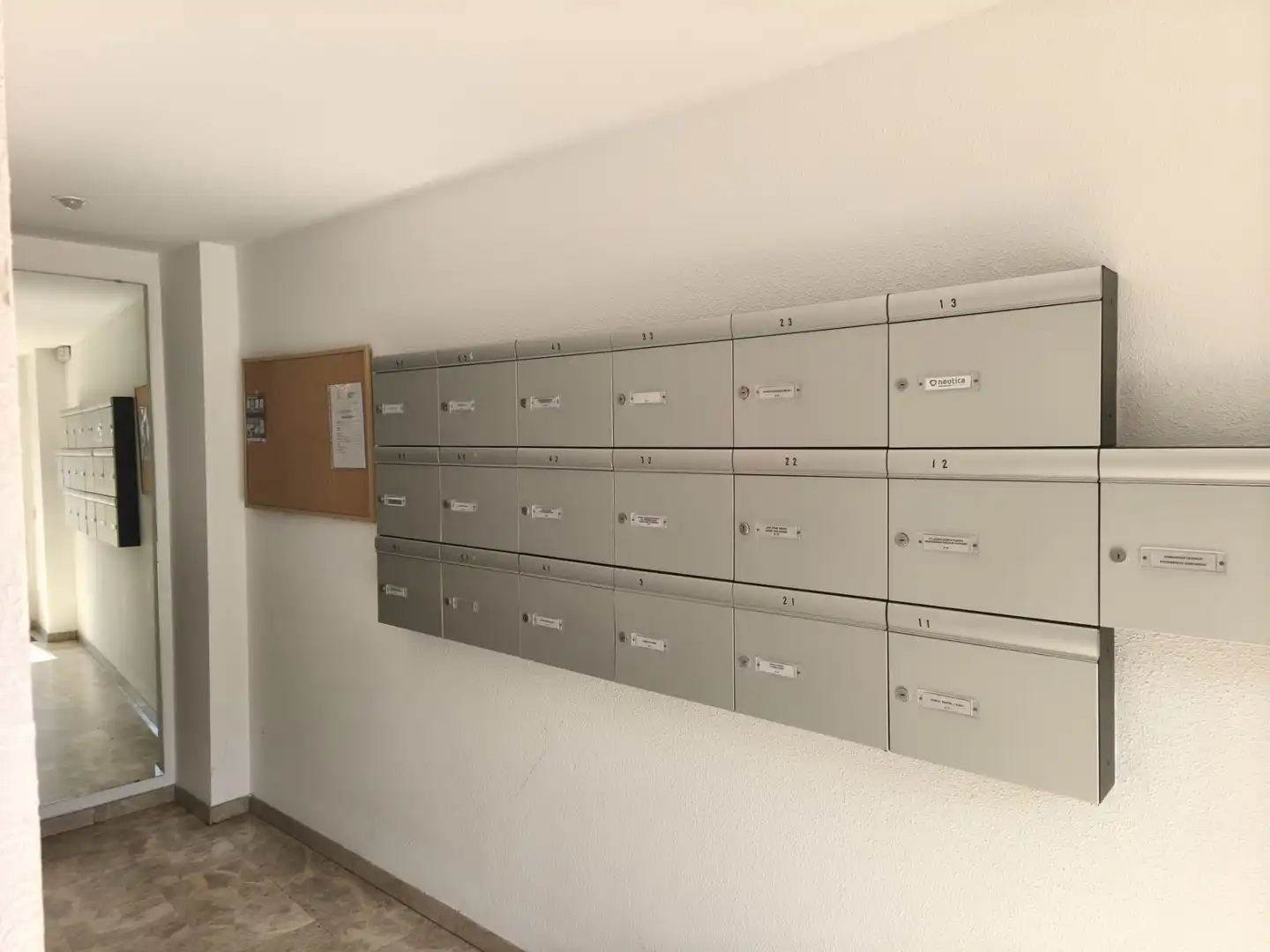 Wohnung zum Verkauf in Terrassa mit Heizung, Parkett und Balkon