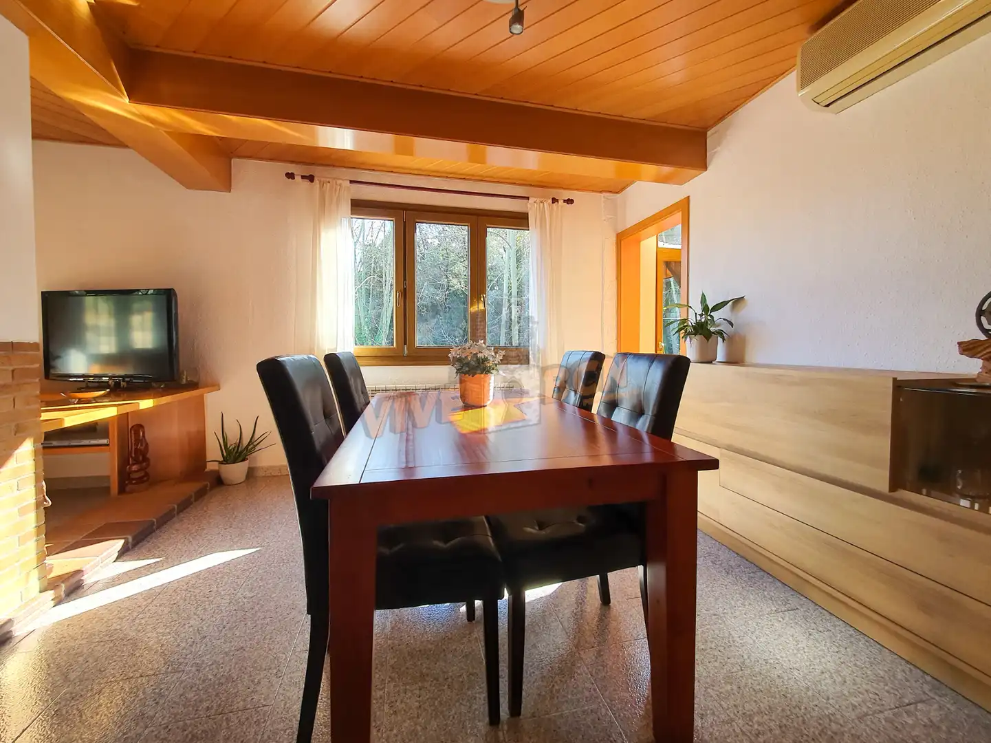 Comedor de Casa o chalet en venta en Sant Celoni con Aire acondicionado, Calefacción y Jardín privado
