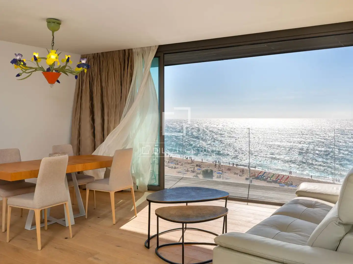 Schlafzimmer von Wohnung zum Verkauf in Lloret de Mar mit Klimaanlage, Terrasse und Schwimmbad