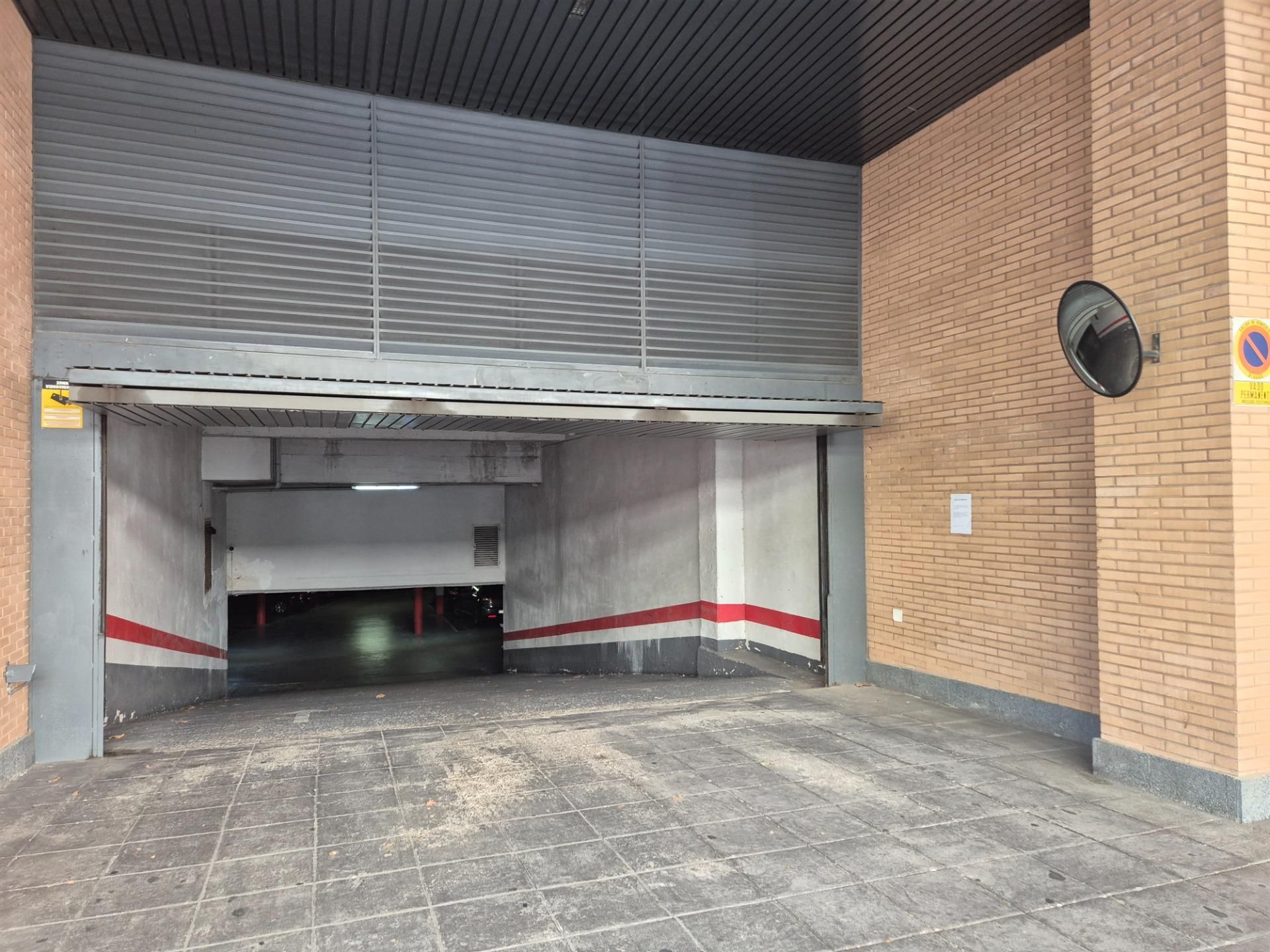 Garaje en venta en  Zaragoza Capital