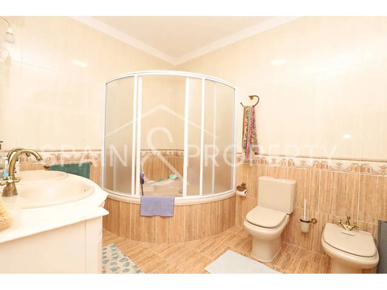 Baño de Casa o chalet en venta en Turís con Aire acondicionado, Calefacción y Jardín privado