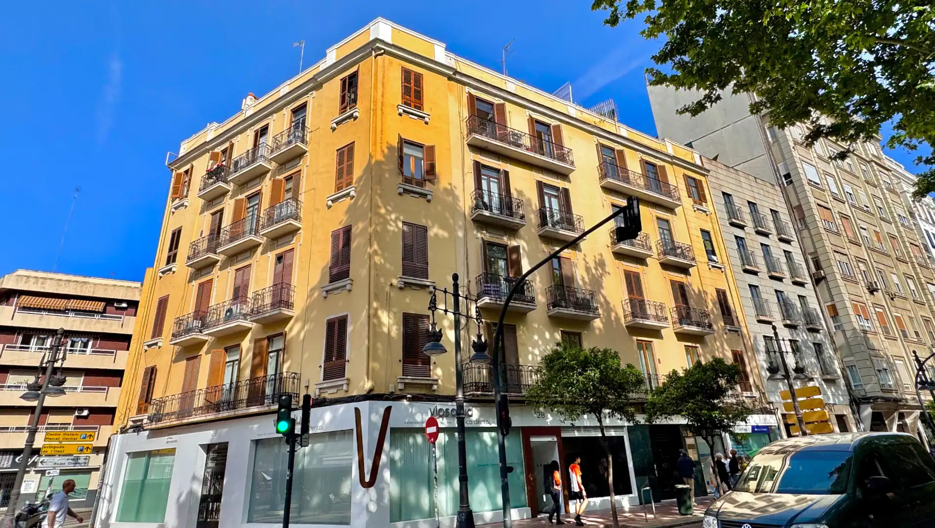 Vista exterior de Apartamento en venta en Valencia con Aire acondicionado, Calefacción y Horno