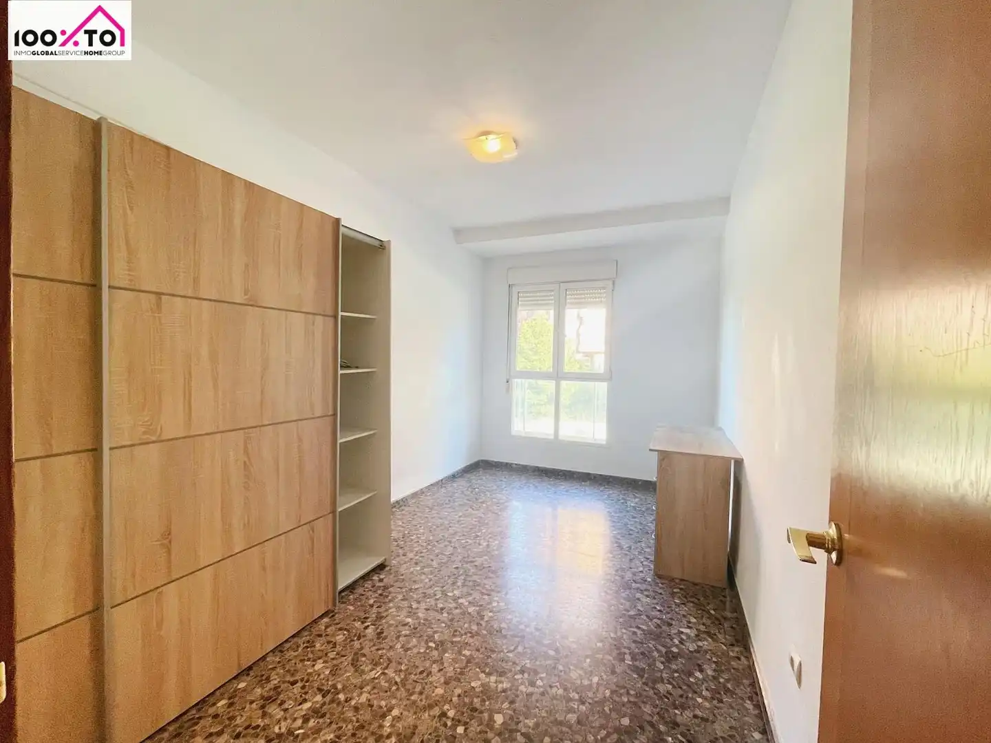 Habitación de Piso en venta en Paterna con Trastero y Balcón