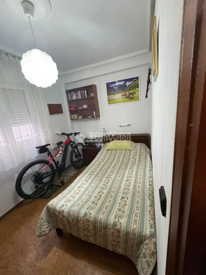 Habitación de Piso en venta en Valladolid con Balcón