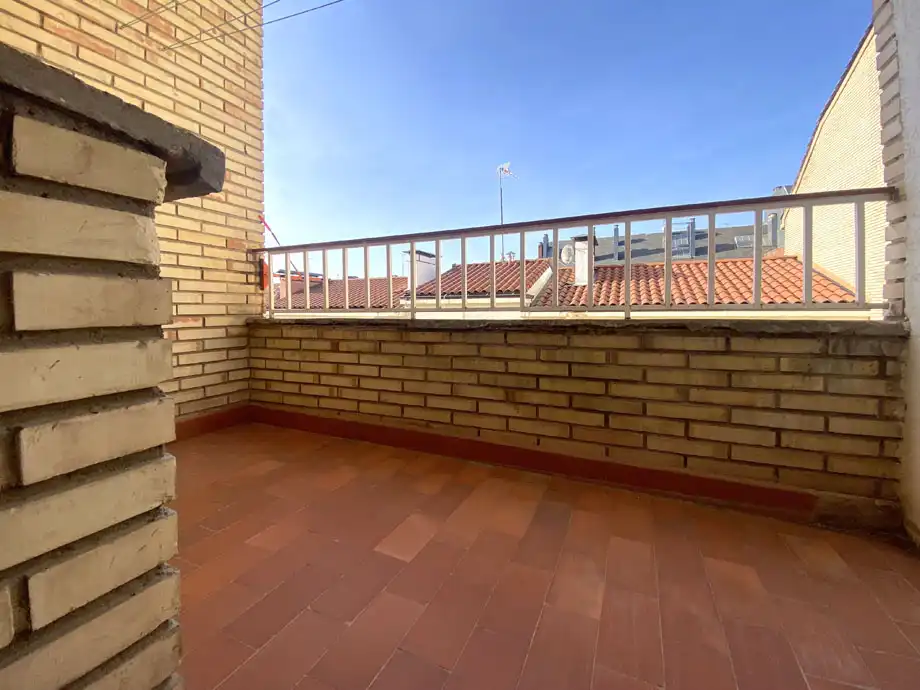 Terraza de Piso en venta en Vitoria - Gasteiz con Calefacción, Parquet y Terraza