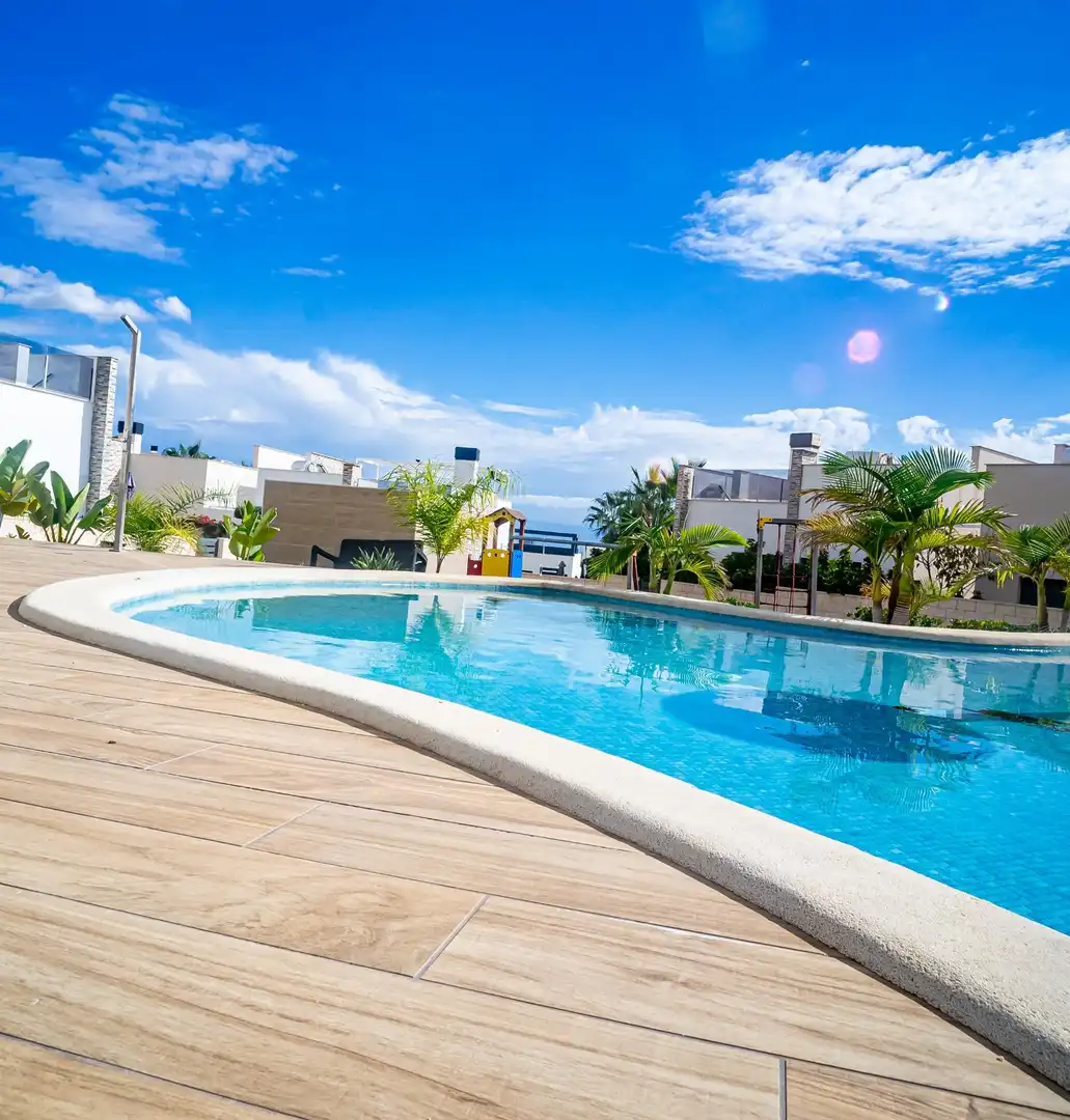 Piscina de Àtic en venda en Finestrat amb Aire condicionat, Calefacció i Jardí privat