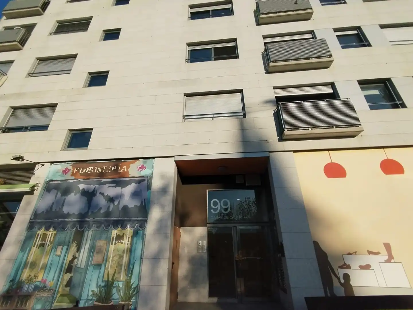 Exterior view of Garage for sale in Vigo 