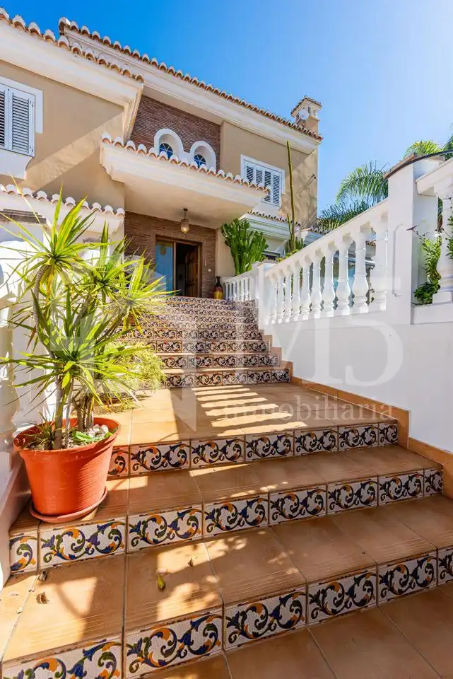 Casa amb jardí en venda a Caleta de Vélez, imagen 5
