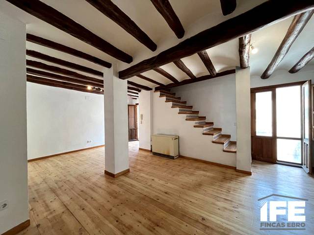 Casa-chalet en Venta en Mallén
