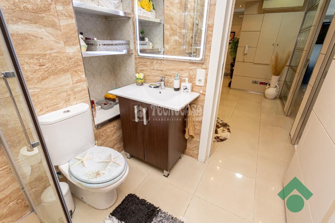 Flat for sale in Av. Virgen del Carmen, Casco Antiguo