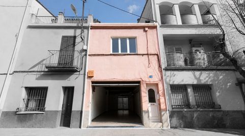 Foto 2 de Casa adosada en venta en 143 Carrer Llarg, Barri Vell, Salt