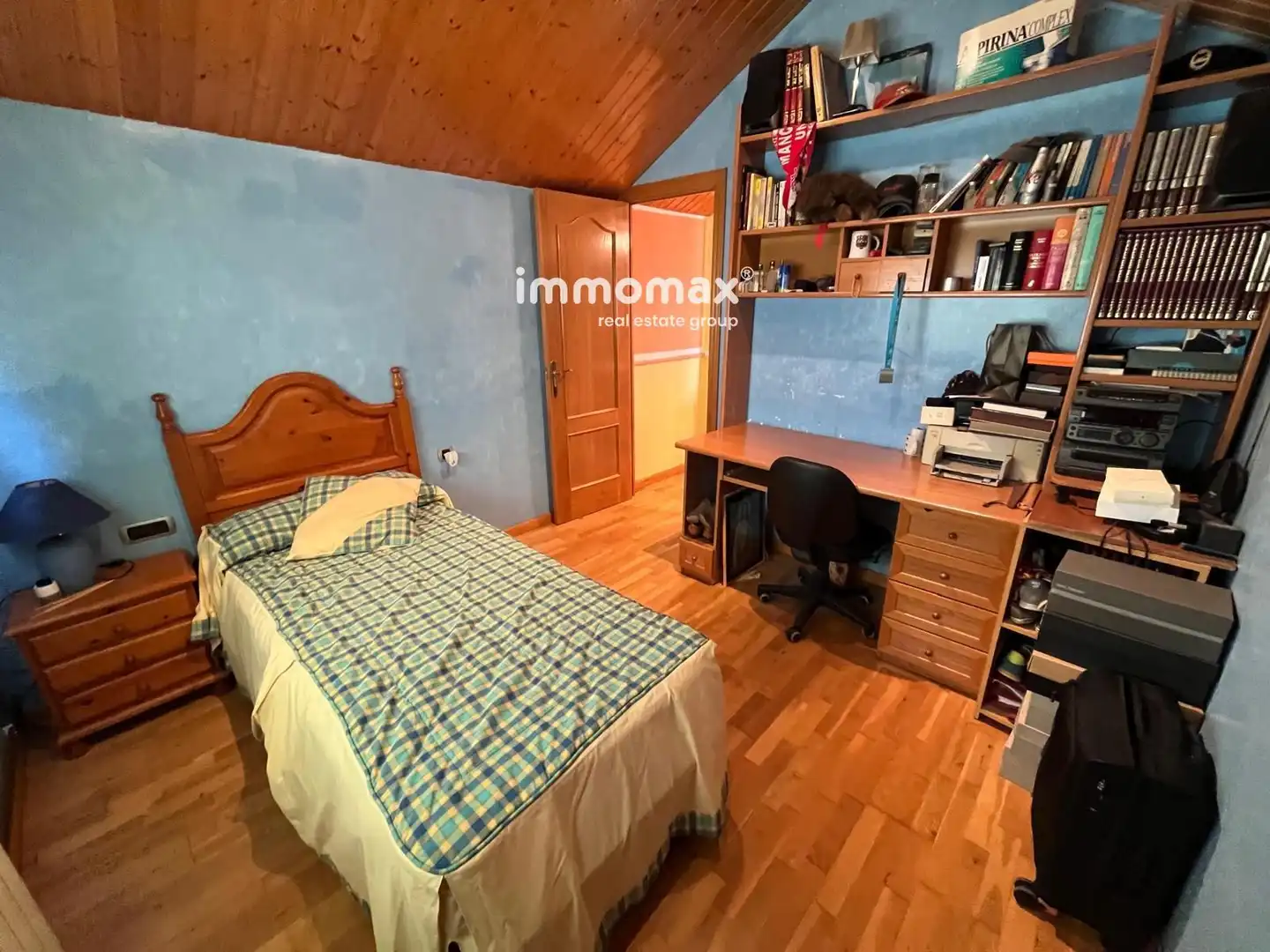 Houses for sale in Santa Coloma de Cervelló  with Heating, Terrace and Storage room