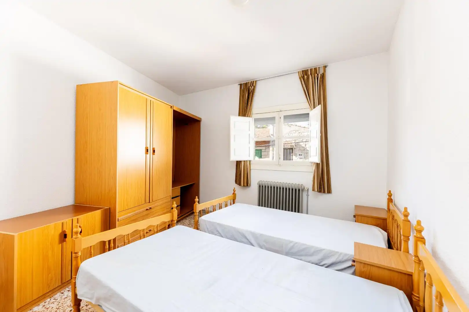 Bedroom of Houses for sale in Fresnedillas de la Oliva  with Heating