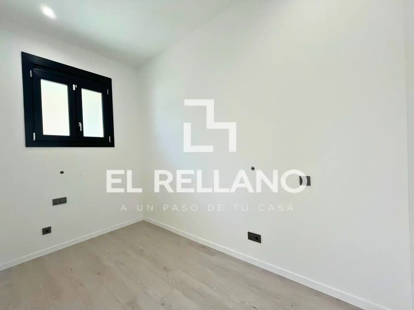 Piso en venta en Badalona con Aire acondicionado, Calefacción y Jardín privado
