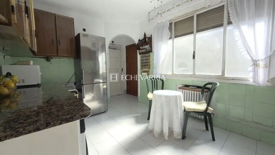 Cocina de Piso en venta en Getxo  con Calefacción, Terraza y Trastero