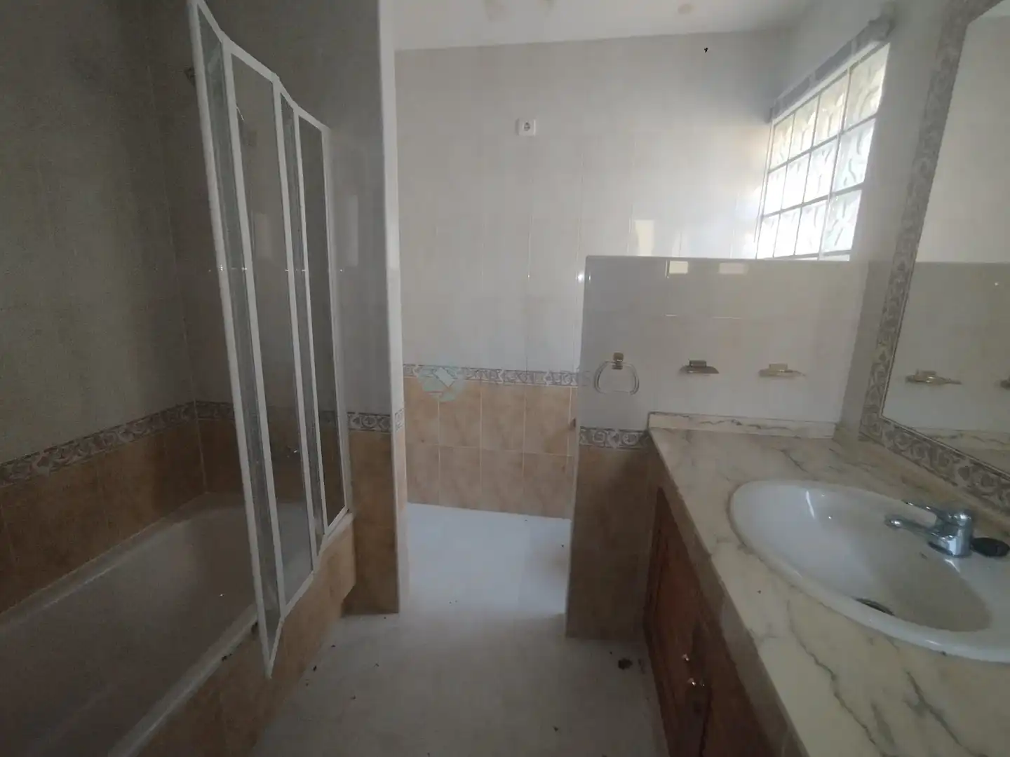 Baño de Piso en venta en Cartagena con Piscina