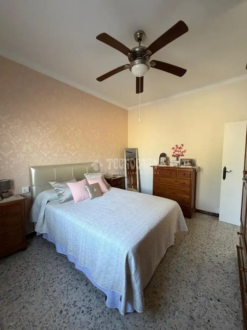 Habitación de Piso en venta en Utrera con Aire acondicionado y Calefacción