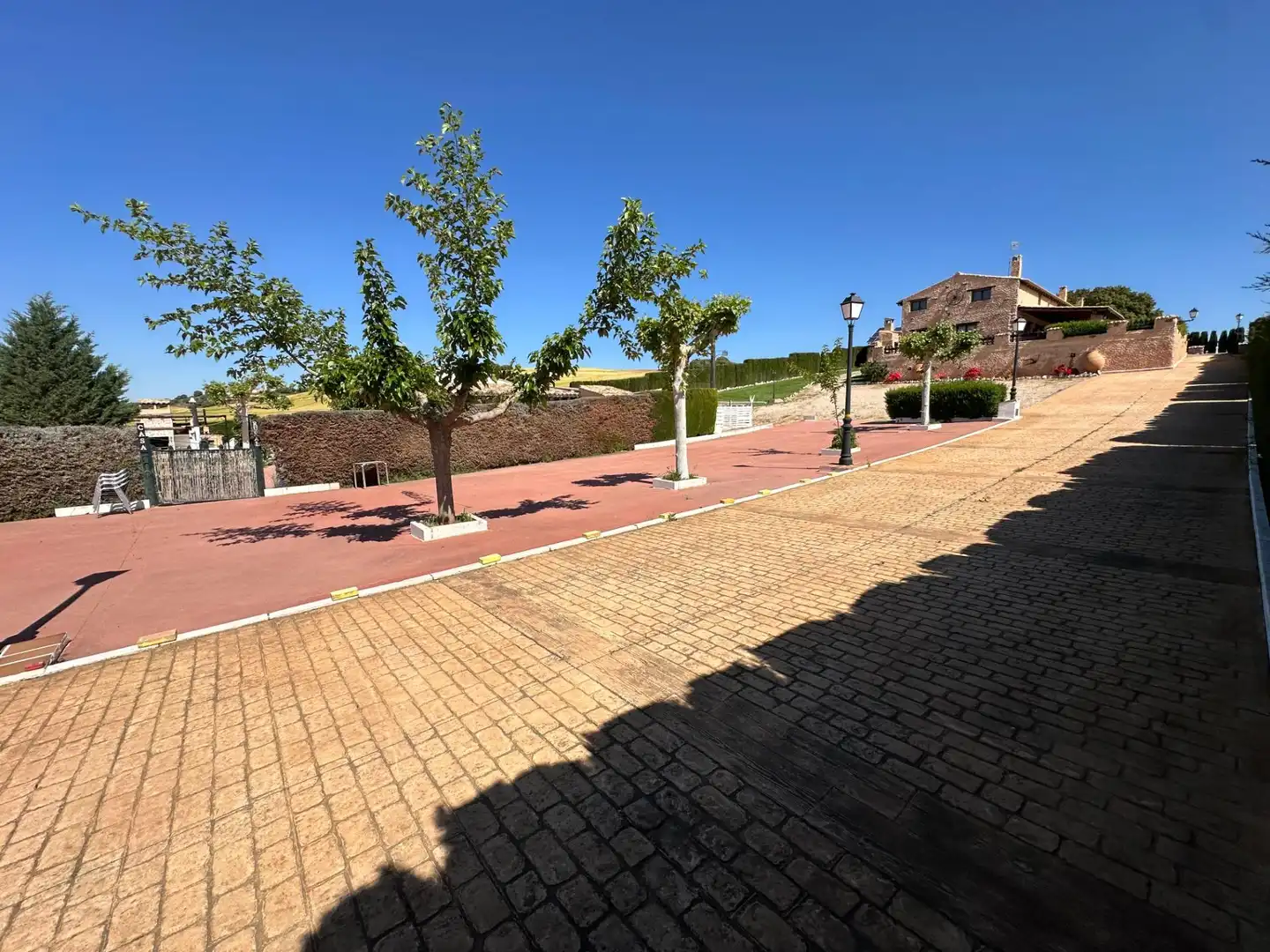 Exterior view of Houses for sale in Villar de Olalla  with Air Conditioner, Heating and Private garden