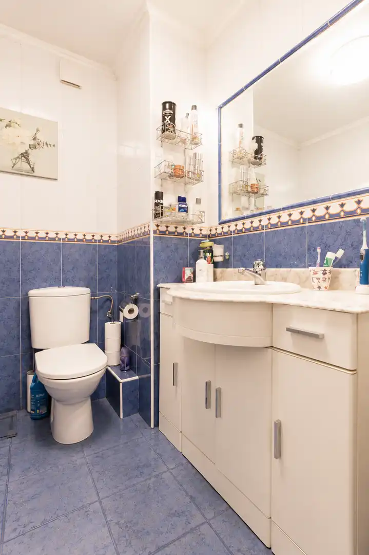Baño de Piso en venta en A Coruña Capital  con Calefacción, Terraza y Trastero