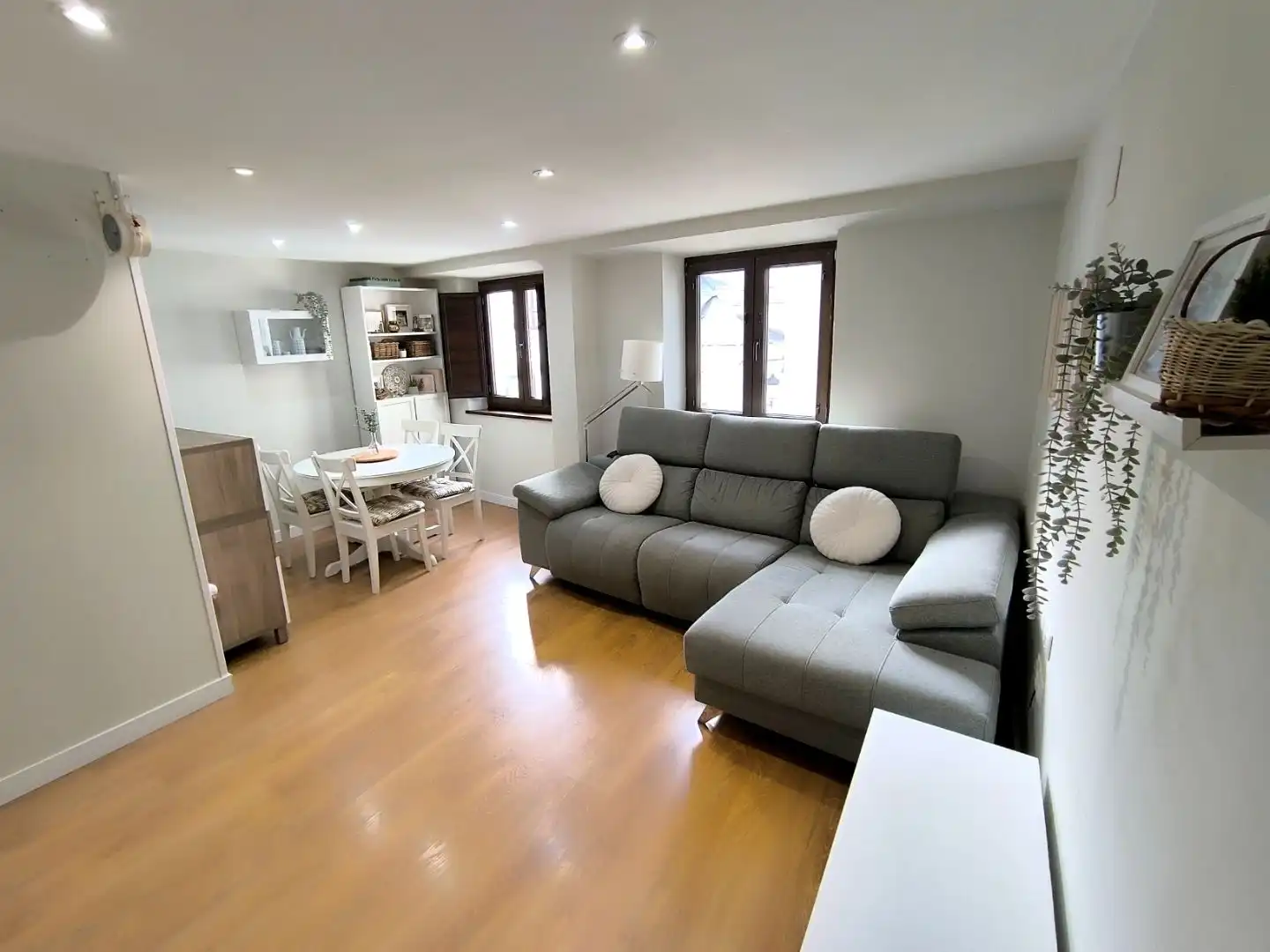 Sala d'estar de Casa o xalet en venda en Castropol