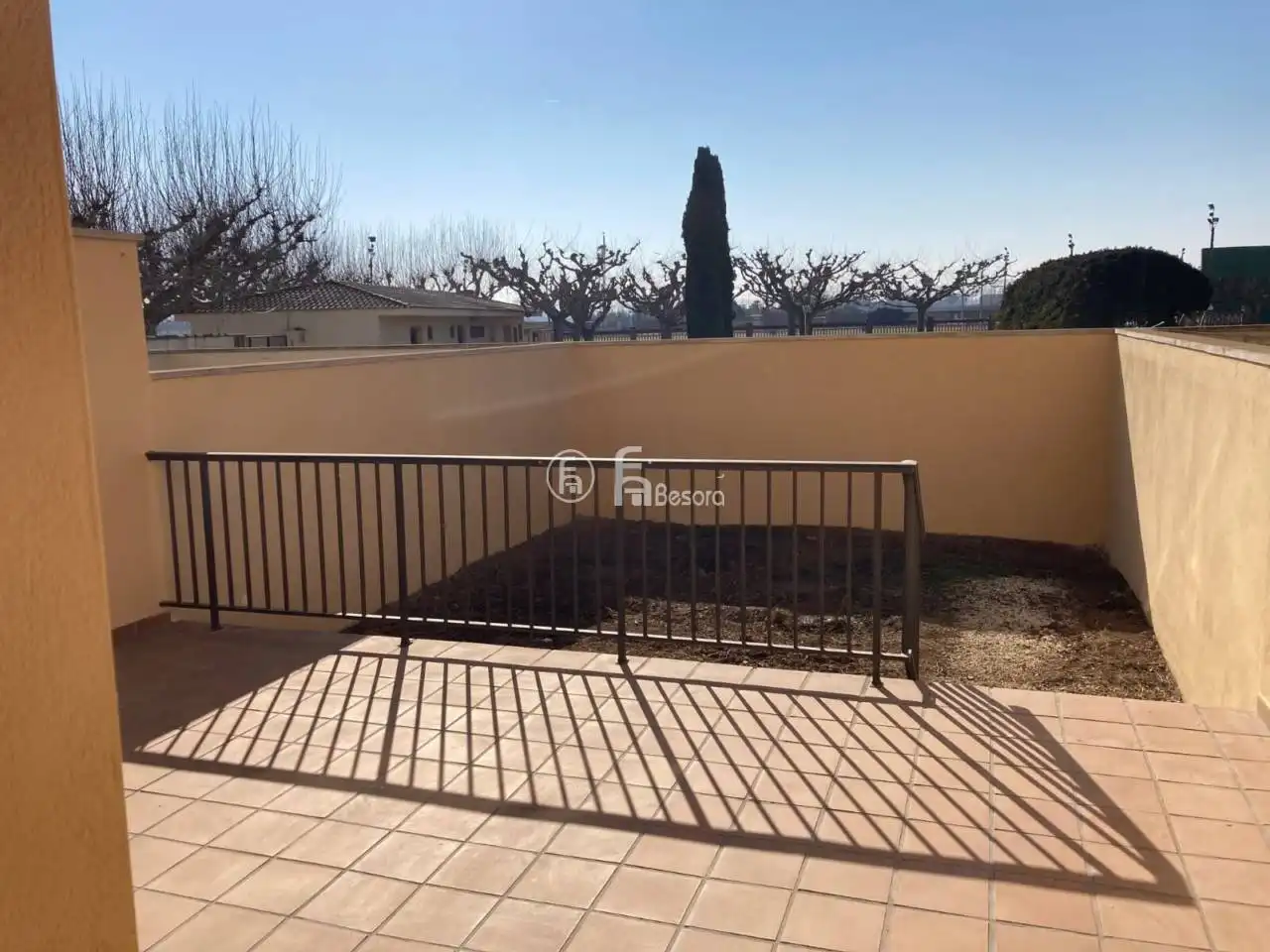 Casa adosada en venda a Camino Estació, El Poal