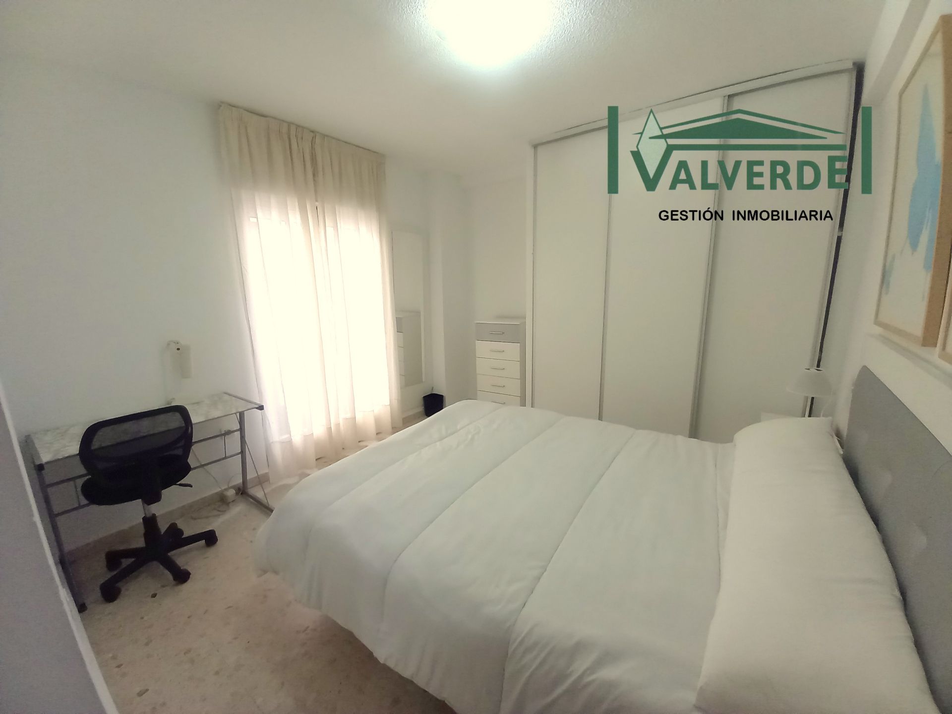 Bedroom of Flat to rent in  Granada Capital  with Furnished, Washing machine and Microwave