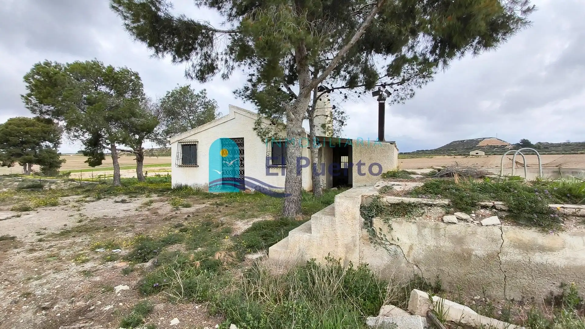 Country house zum Verkauf in Totana mit Schwimmbad