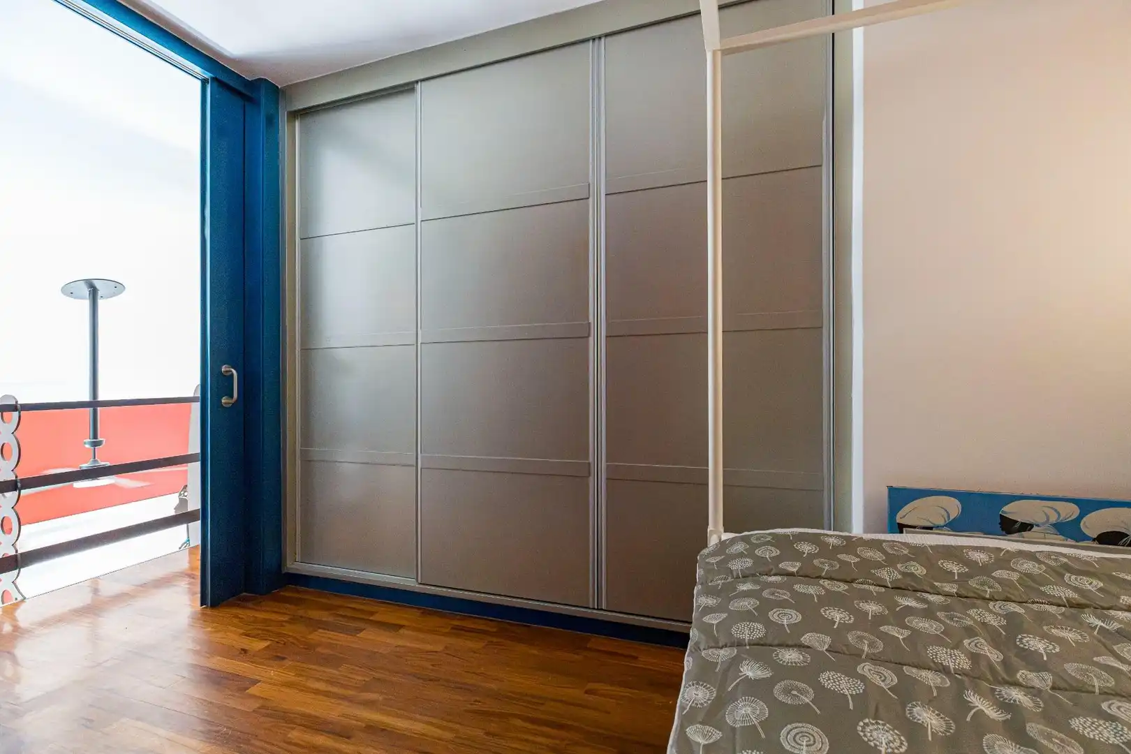 Schlafzimmer von Dachboden zum Verkauf in Murcia mit Klimaanlage, Heizung und Terrasse