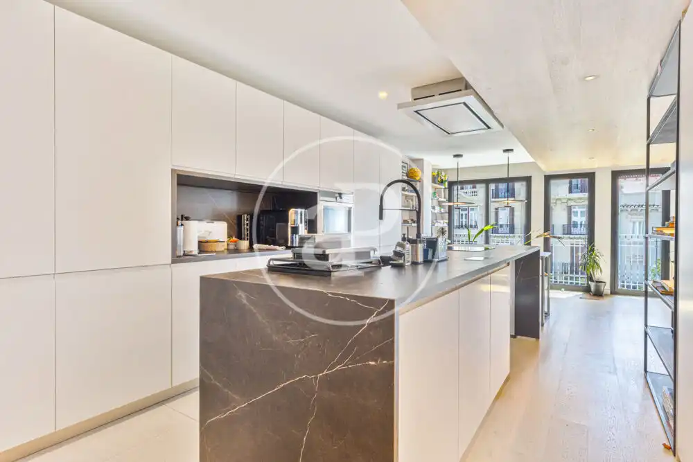 Kitchen of Flat for rent in Valencia  with Air Conditioner, Heating and Terrace