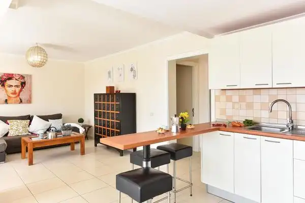 Kitchen of Flat for sale in San Bartolomé de Tirajana  with Air Conditioner and Community pool