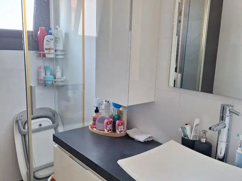 Bathroom of Flat for sale in Terrassa  with Balcony