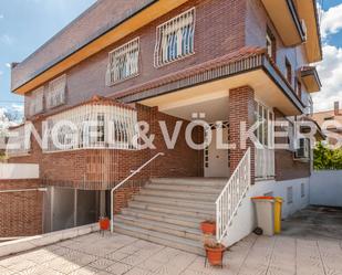 Exterior view of Single-family semi-detached to rent in  Madrid Capital  with Air Conditioner and Terrace