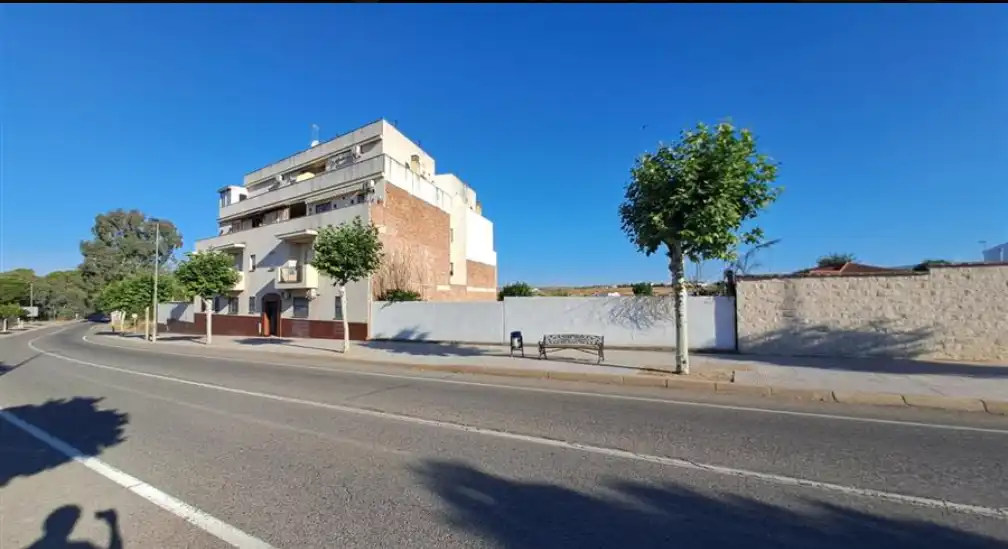 Wohnbaugrundstück zum Verkauf in Calle Carretera Guillena, imagen 2